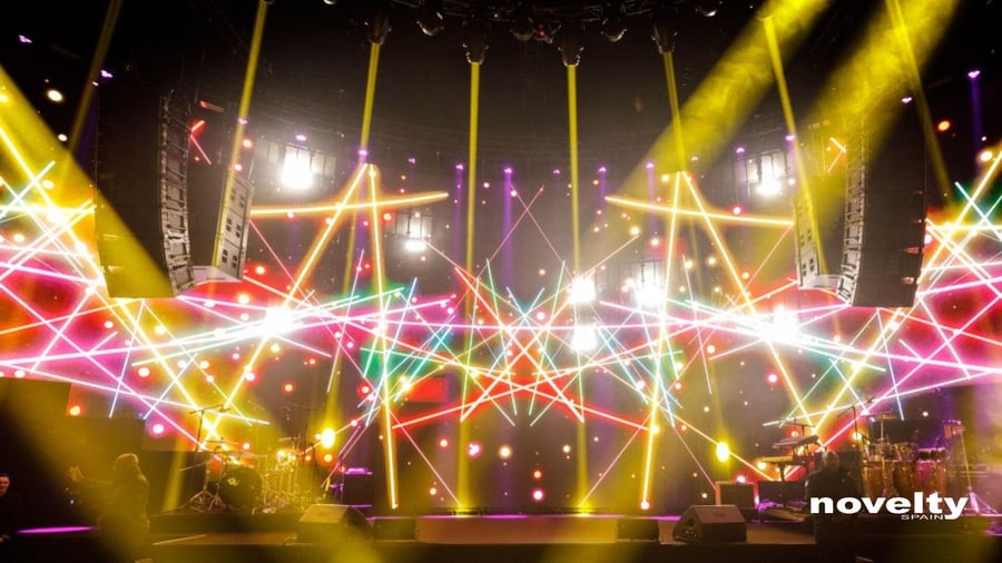 Event decoration: 5 techniques with video, sound, and lighting to create an unforgettable experience