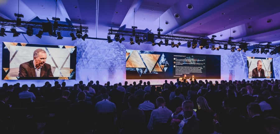 Proveedor de equipos audiovisuales: cómo elegir el partner adecuado para tu evento