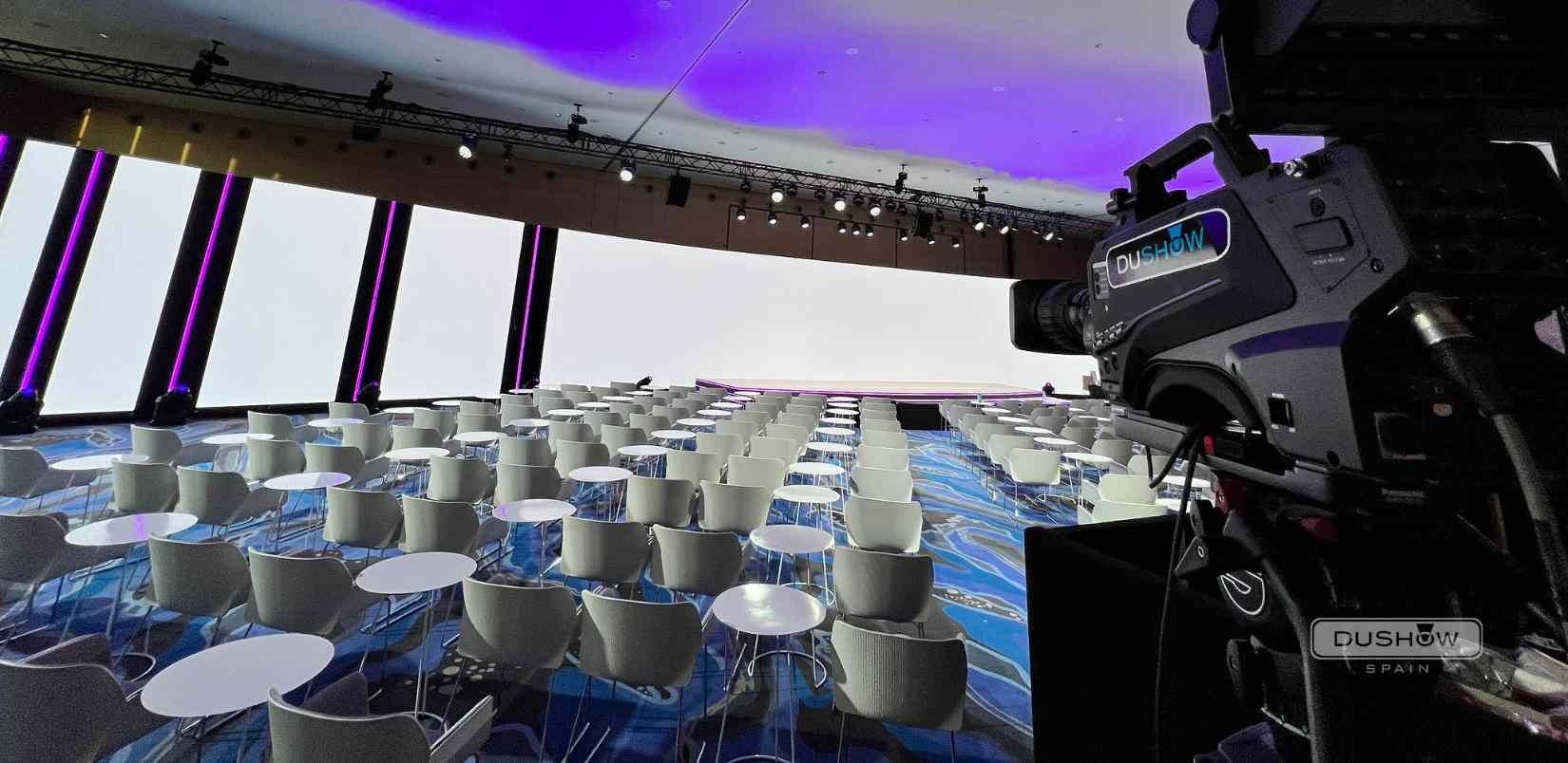 Cómo hacer el discurso de apertura de un evento y captar a tu audiencia